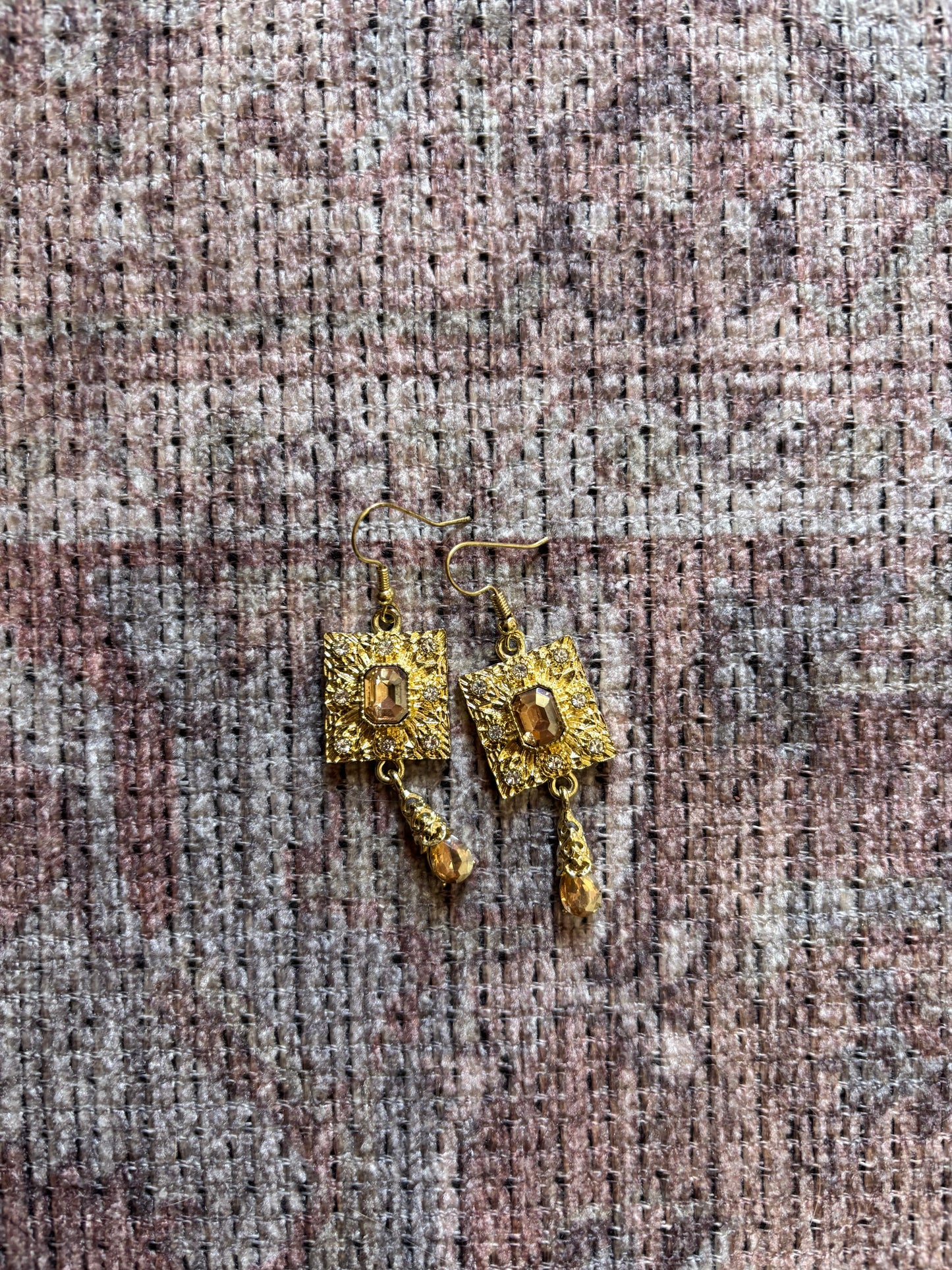 Boucles d'oreilles marron pastel