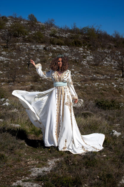 TAKCHITA BRIDAL AZRA