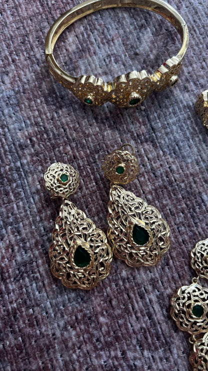 Parure verte foncé