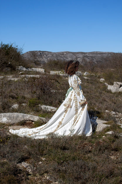 TAKCHITA BRIDAL AZRA